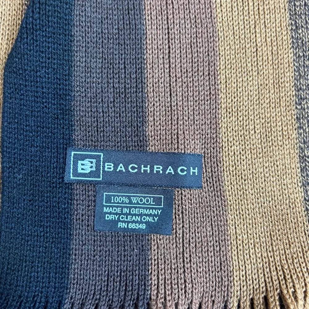 Bachrach wool scarf